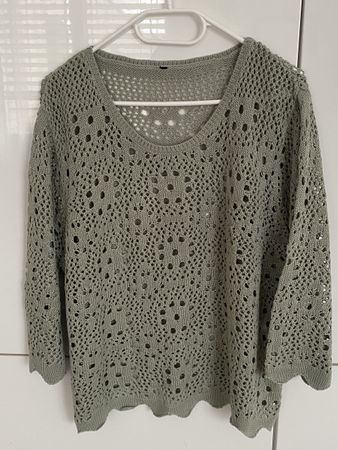 Strickpullover grün Gr 42 neu