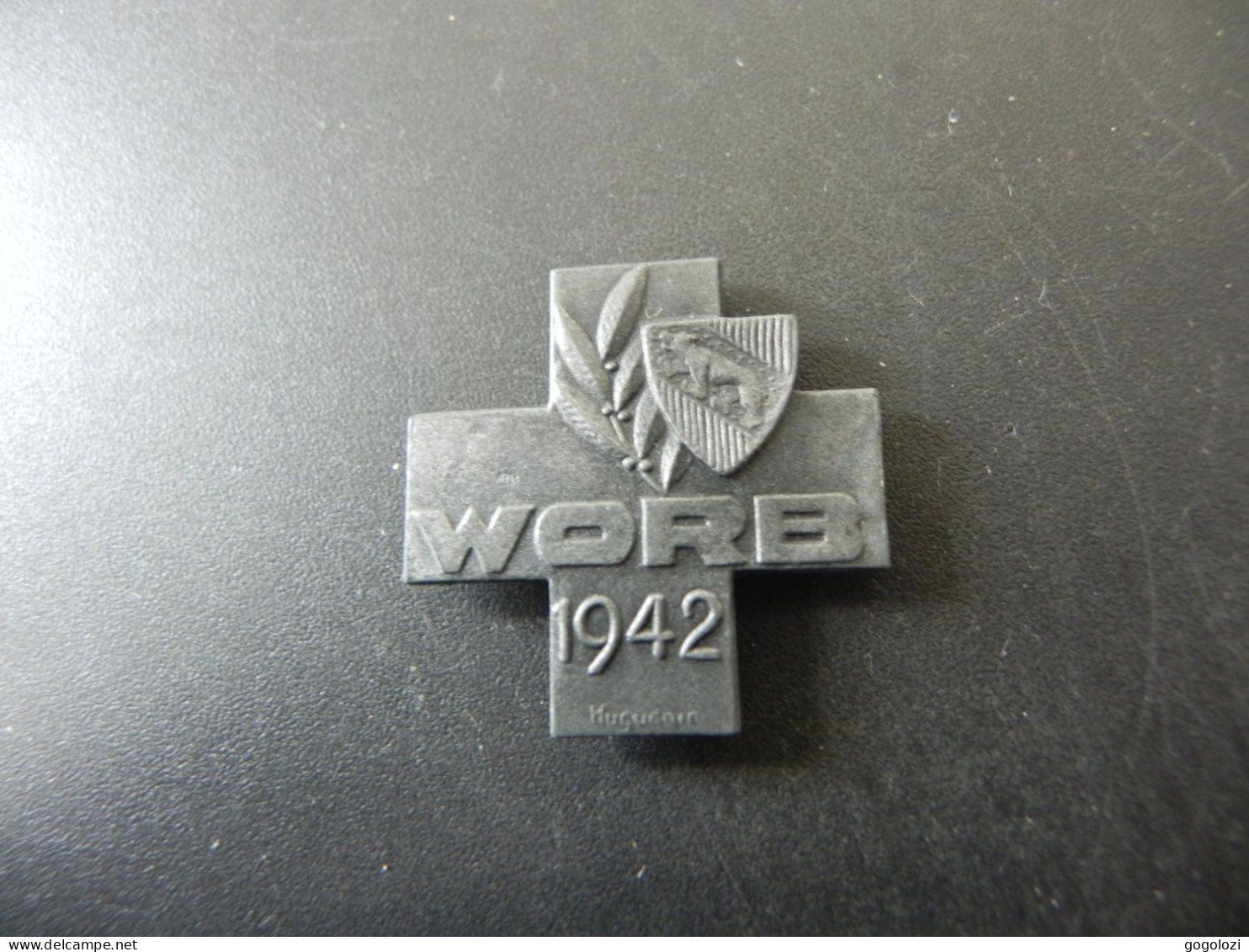 Broschen & Nadeln: Turnkreuz Worb 1942 – Gebraucht aus Biel/Bienne von Gogolozi