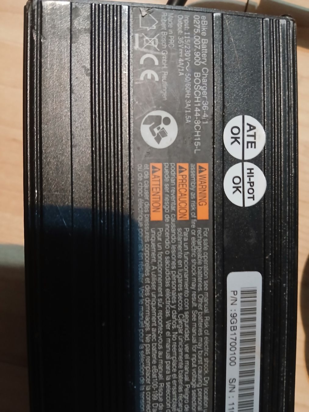 Bosch Chargeurs: Bosch Ladegerät – D'occasion à Oberwil BL par Giwa 2