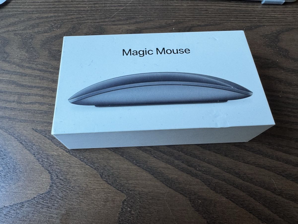 Apple Souris: Apple Magic Mouse 2 - Black - Like New – Neuf (Voir description) à Bern par iho_9j96