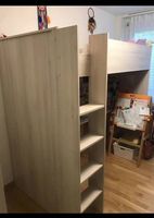 Lit mezzanine/ bureau/ vestiaire 