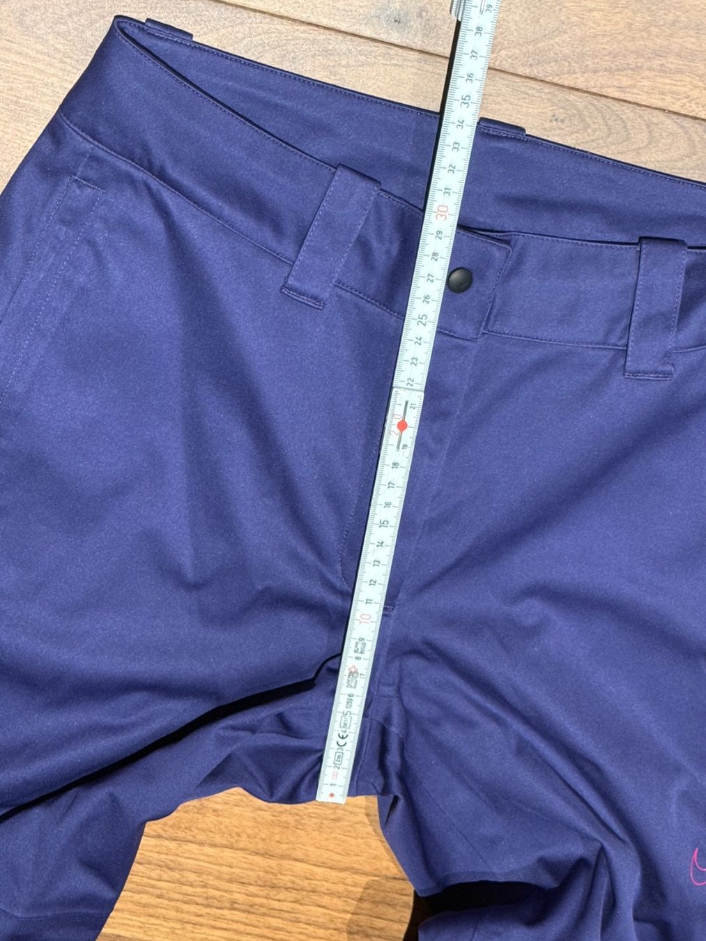 Nike Pantaloni: Pantalons Nike GOLF waterproof stretch - S – Nuovo (secondo la descrizione) da St-Sulpice VD venduto da juhdu 7