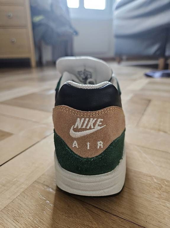 Scarpe da uomo: Nike Air Max Sneakers Nike id – Usato da Biel/Bienne venduto da pisabu 1