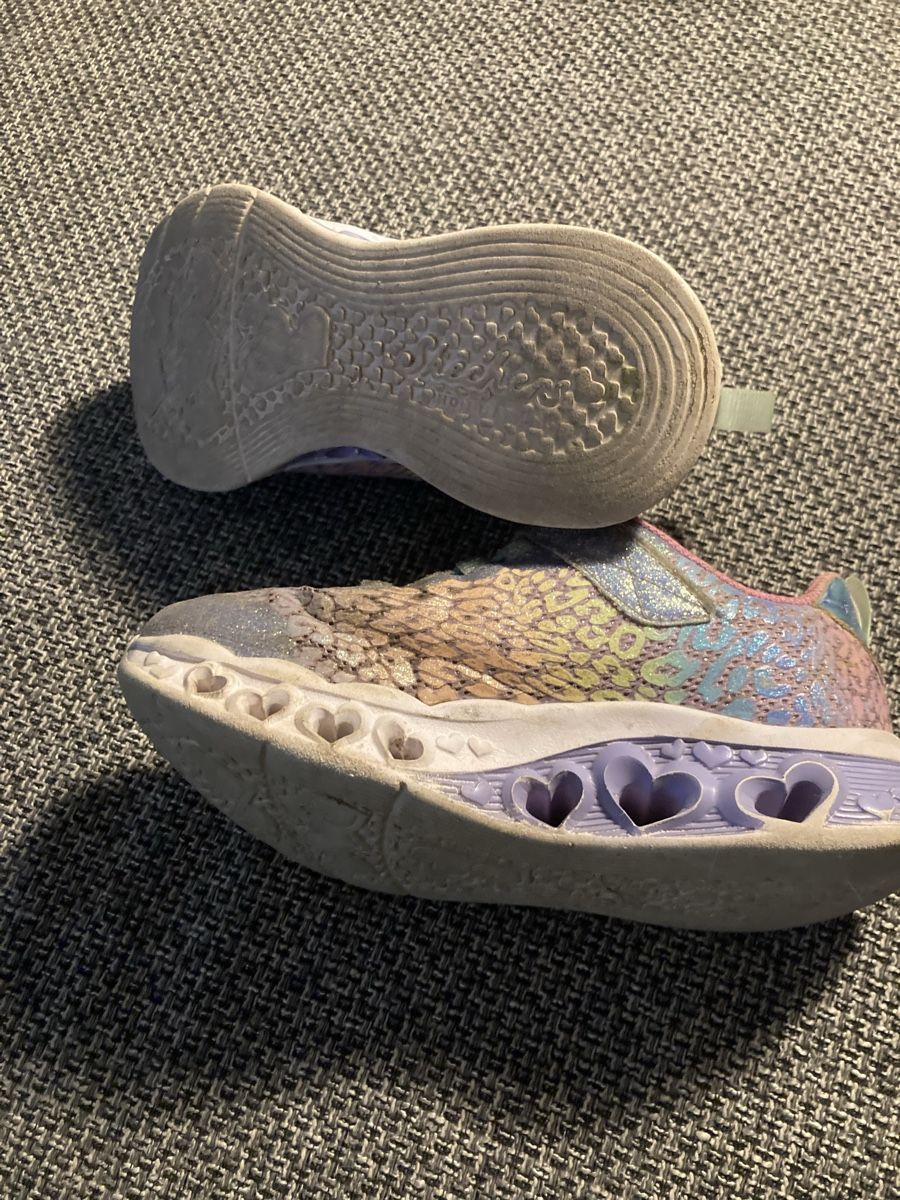 Skechers Scarpe per ragazze: Basket t.30 – Usato da Boudry venduto da Lamue01 2