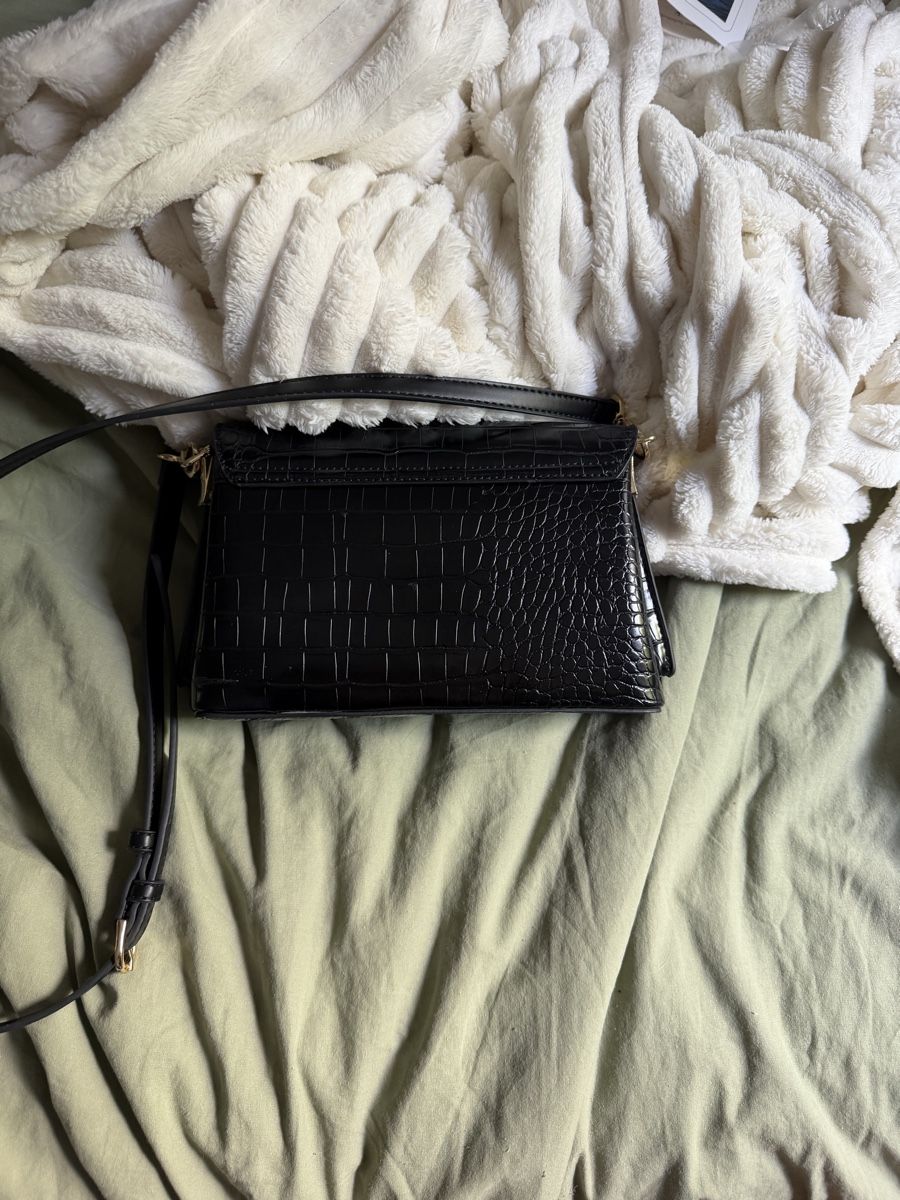 Valentino Taschen für Damen: Valentino Tasche – Gebraucht aus Pratteln von K.I.M 1