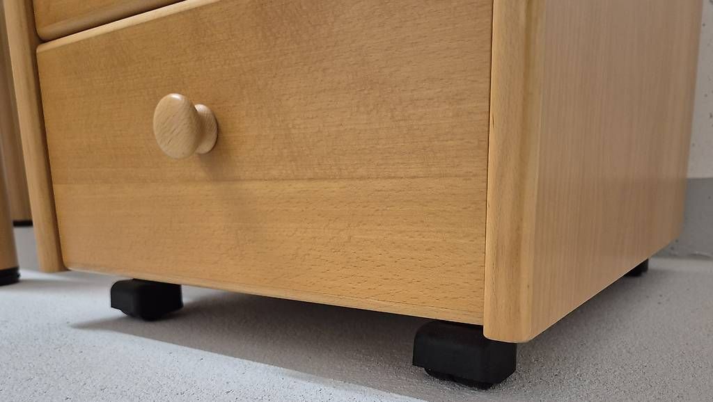Korpus: Schubladen Rollkorpus. 4 Schubladen – Gebraucht aus Oberkirch LU von N.Kraus 3