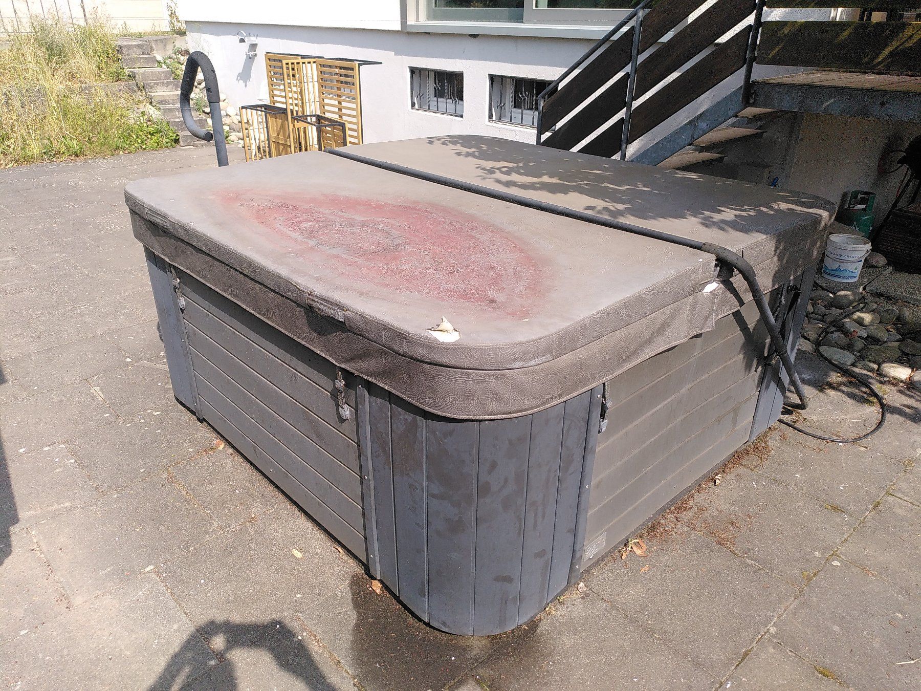 Whirlpool: Whirlpool - Oceanus ES402 - 6 Personen – Usato da Rothrist venduto da Schrottbox 4
