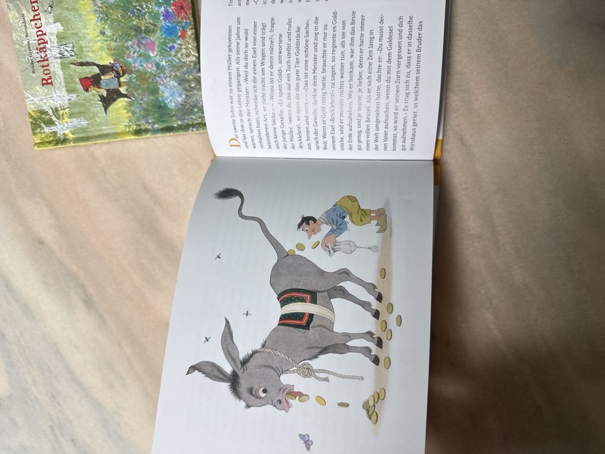 Libri: 2x Märchenbücher:Rotkäppchen,Tischlein deck dich / Neuwertig – Nuovo (secondo la descrizione) da Schlieren venduto da Schnaepliparadies 1