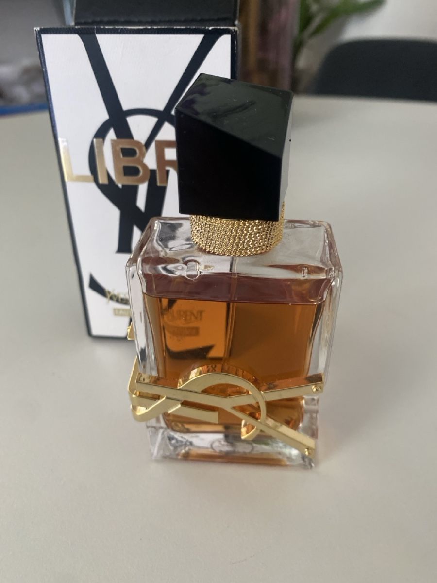 Saint Laurent Profumi & Eau de Toilette: YSL Libre Eau de Parfum Intense 50ml - Neu & Original! – Usato da Bern venduto da Gogo_1930 1