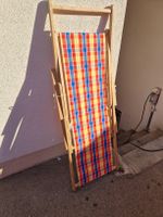Liegestuhl Holz kariert zusammenklappbar guter Zustand