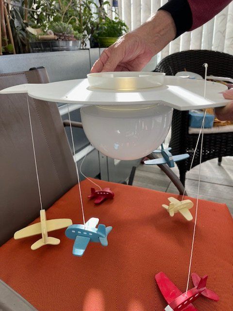 Philips Lampadari & plafoniere: Kinderzimmer Lampe mit Flugzeugen! – Nuovo (secondo la descrizione) da Mosnang venduto da KurtHe 1