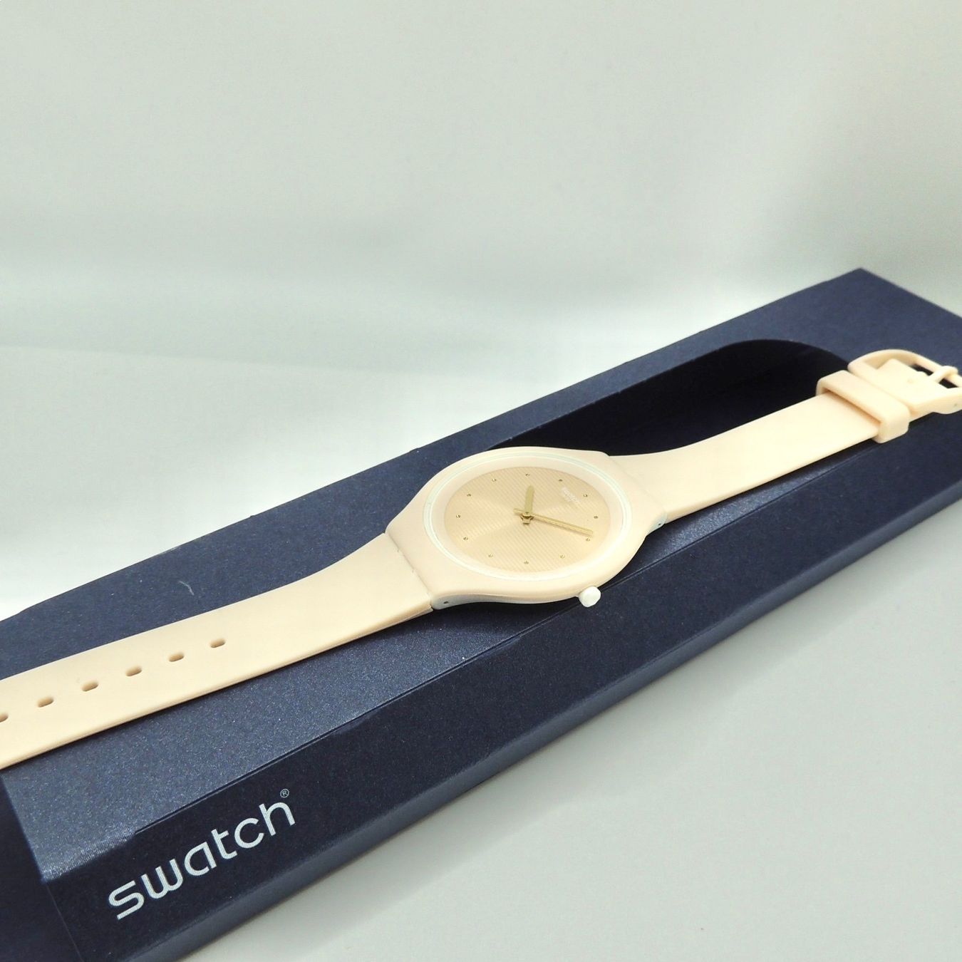 Swatch Orologi: Montre Swatch Big Skinskin neuve – Nuovo e nell'imballaggio originale da Lausanne venduto da DuGoutetdesCouleurs 4