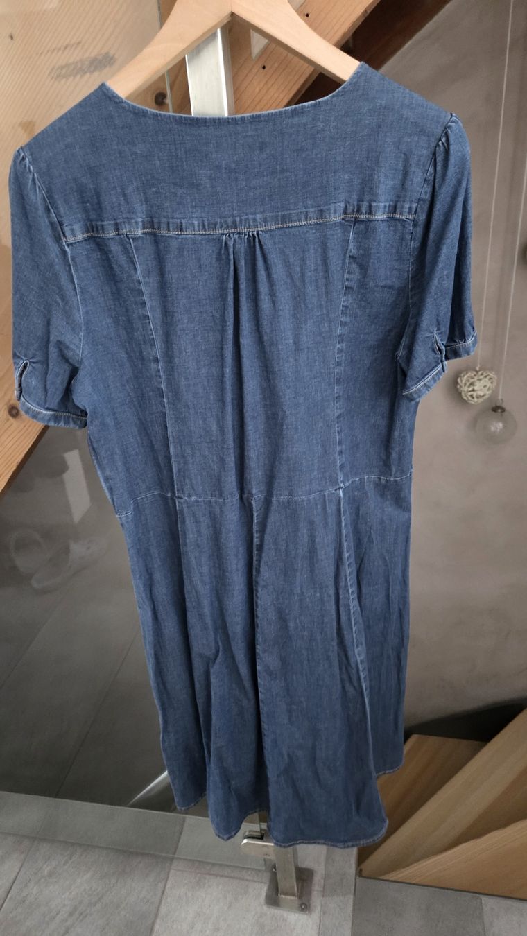 King Louie Robes: King Louie Jeanskleid – D'occasion à Winterthur par sandi99 4