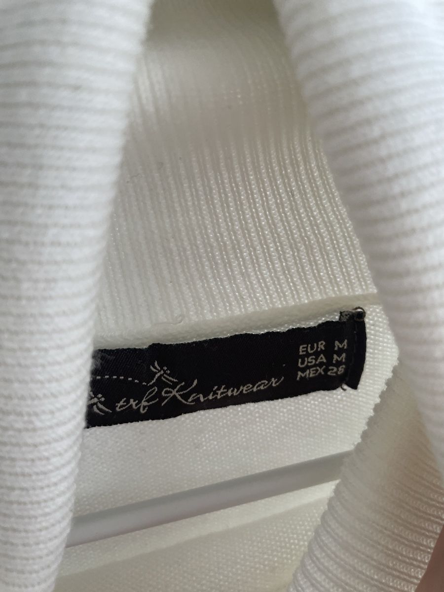 Maglioni & Felpe: 2 Süsse Rollkragenpullover M und S Grösse – Usato da Rorschach venduto da zlatokosa85 3