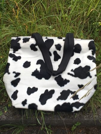Handtasche im „Kuh - Design“ NEU