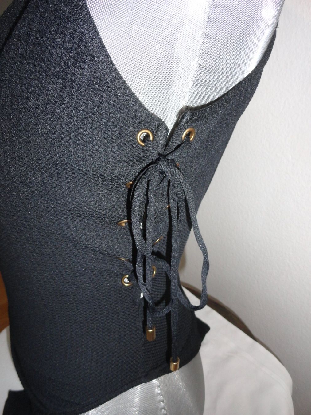 Topshop Top: Body Topshop T 38 – Usato da Marin-Epagnier venduto da rchouchouu 1
