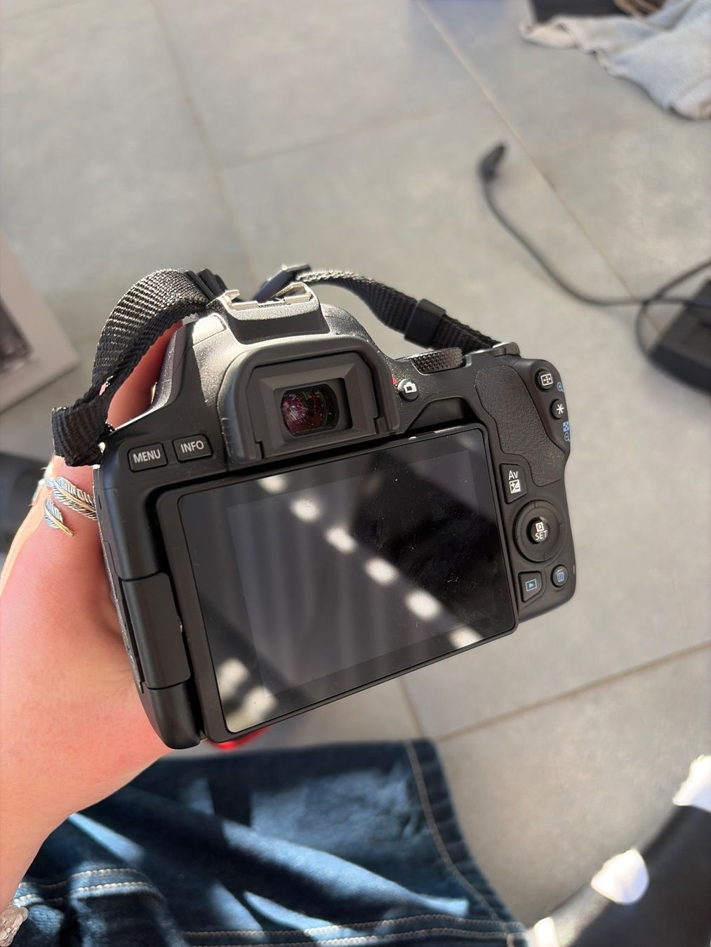 Canon Kamera: Canon EOS 250D Set inkl. 2 Objektive | Tiptop Zustand – Neu (gemäss Beschreibung) aus Au ZH von aur_7wyx 3