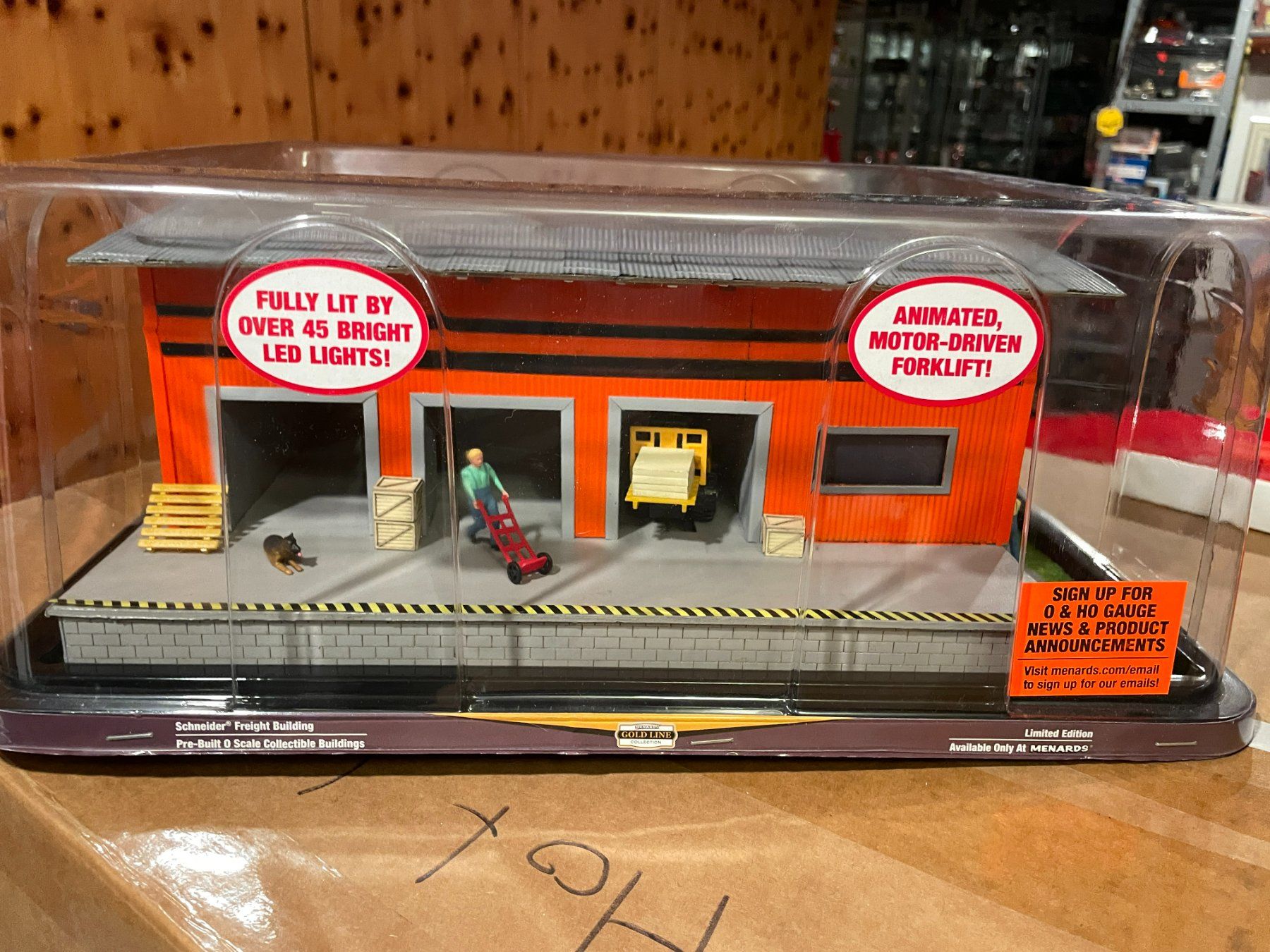 Modellini d'auto: modellautos diorama garage laden lager – Nuovo e nell'imballaggio originale da Wohlen AG venduto da Erelpowerline