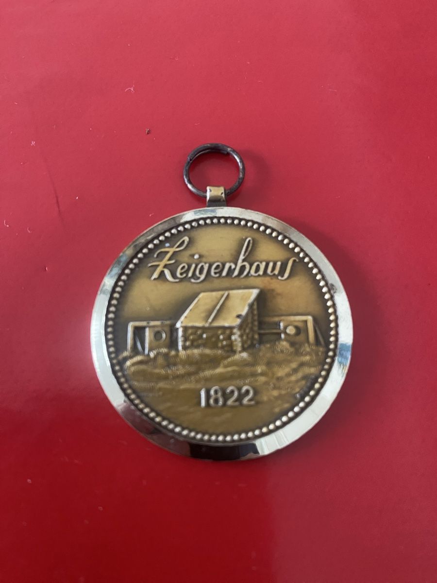 Plaketten & Abzeichen: Plakette Zeigerhaus 1822 – Gebraucht aus Luzern von Harikan