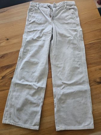 H&M Jeans neuwertig gestreift Gr. 152