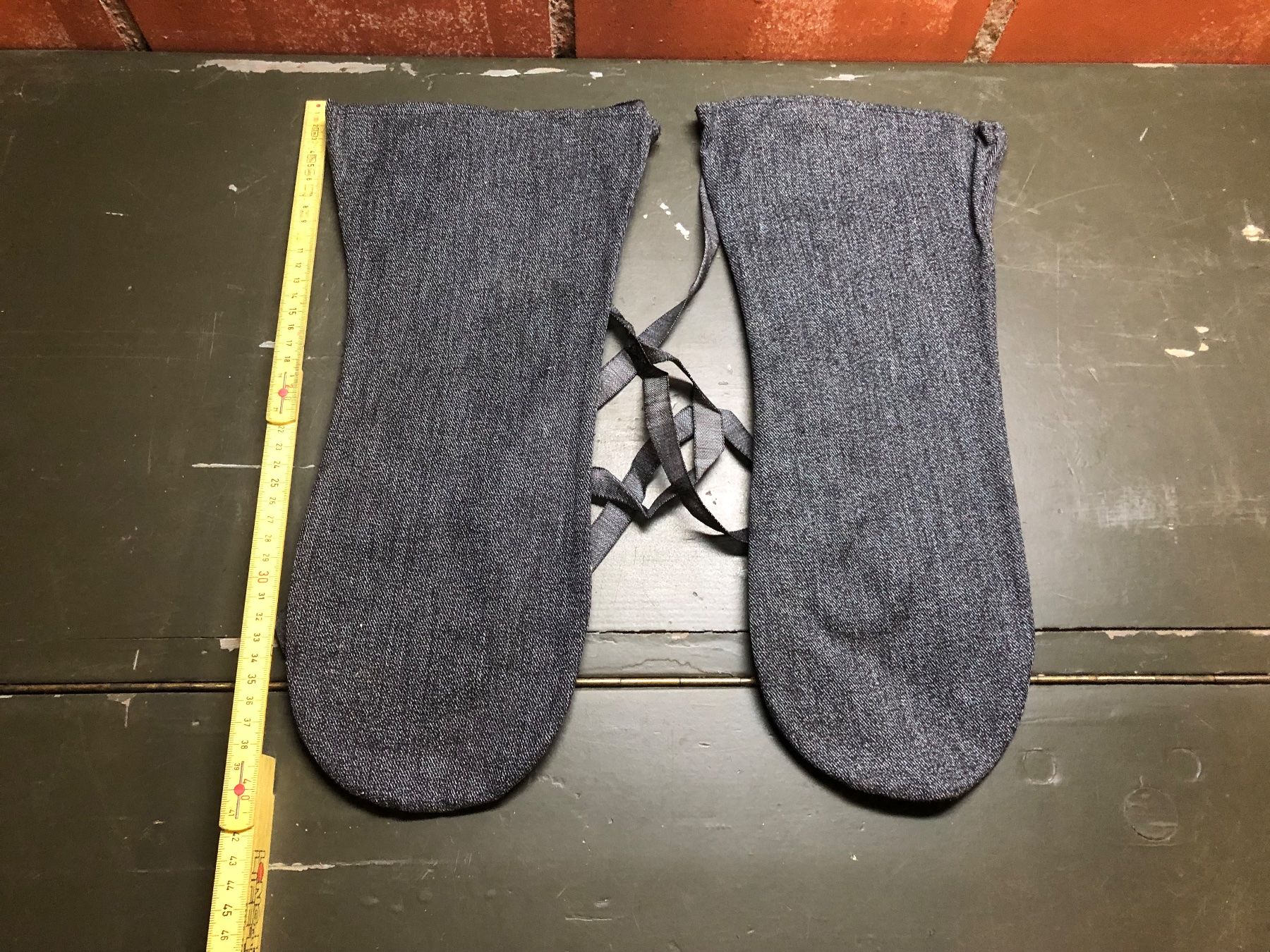Schweizer Armee Uniformen: Schweizer Armee Handschuhe Tenue Blau Arbeitshandschuhe – Gebraucht aus Madiswil von TEMISO