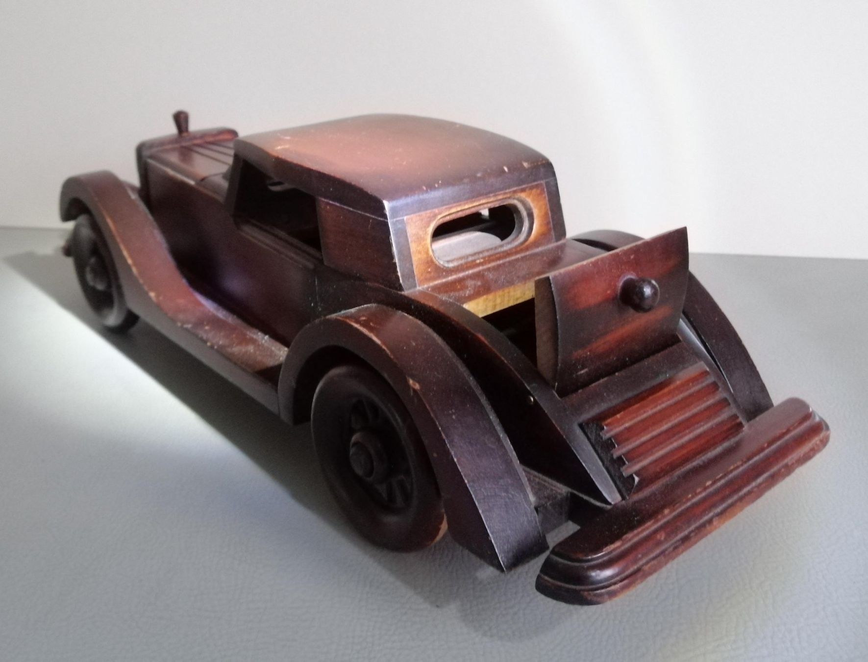 Modellini d'auto: Modellauto aus Holz – Usato da Mörschwil venduto da Erwin8242 4