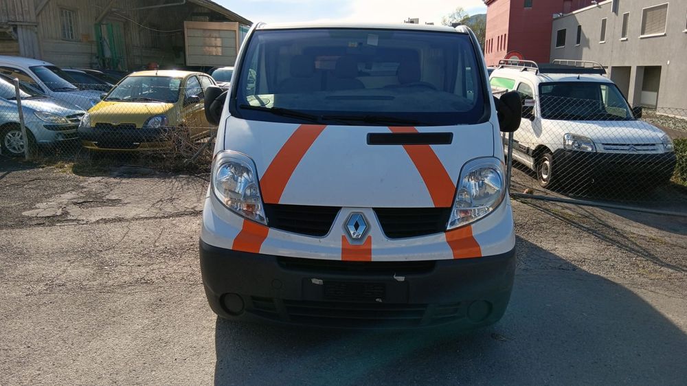 Renault Trafic T29 dCi 145