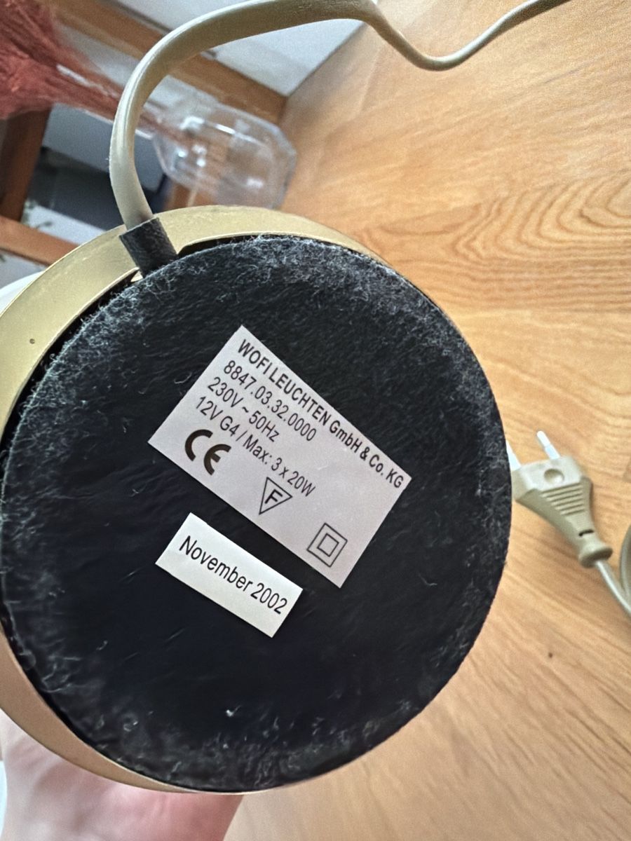 Lampen: Tischlampe mit Dimmer und Stecker gebraucht – Gebraucht aus Zürich von Akihikox3 2