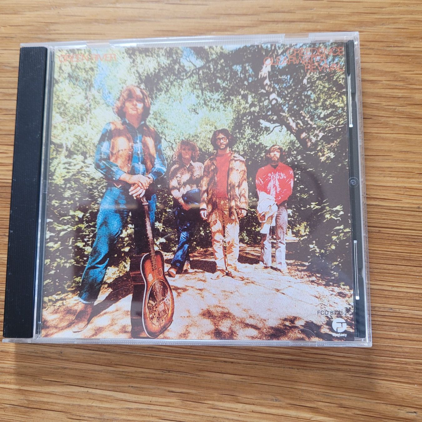 CD: CD Green River Creedence – Usato da Biel/Bienne venduto da Destockweb