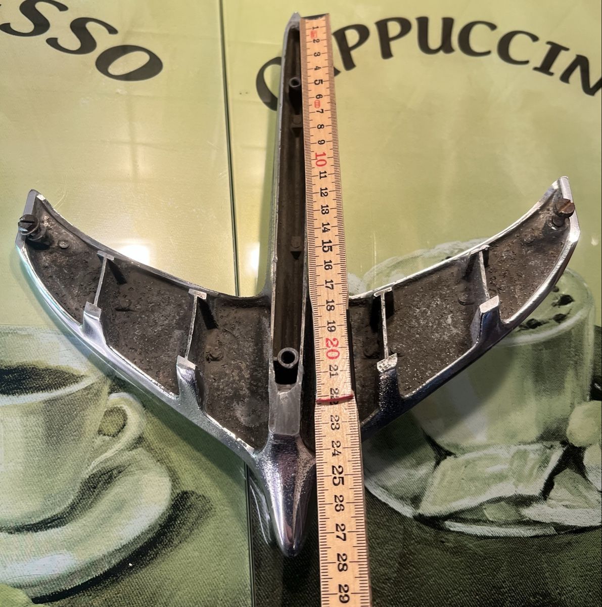Tutti pezzi di ricambio auto: Kühlerfigur US Oldtimer  – Usato da Sevelen venduto da Ritiplampi 5