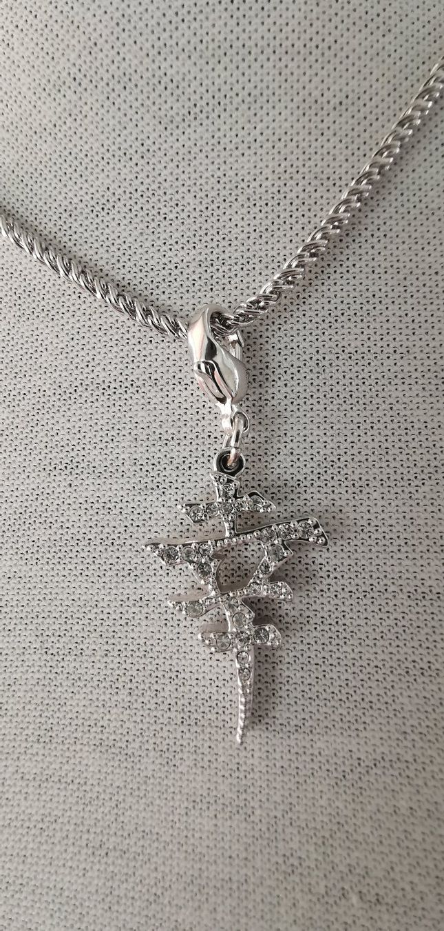 Catenine: Swarovski Kette Chinesisch Zeichen rar – Nuovo (secondo la descrizione) da Zürich venduto da Efriede 2