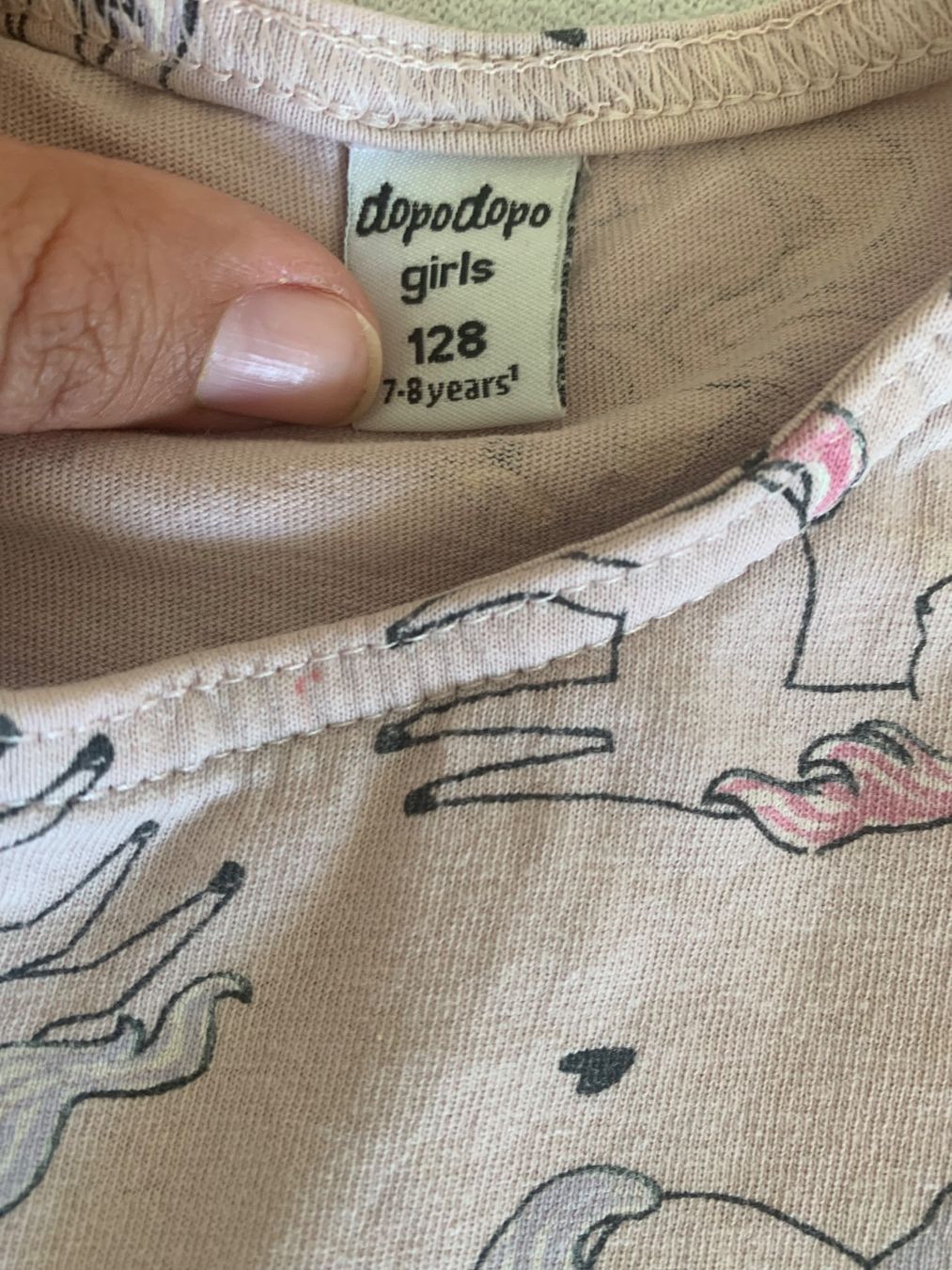 Kleiderpakete & -sets: 4x Mädchen Sommerkleider Grösse 128 – Gebraucht aus Winterthur von Doha20 6