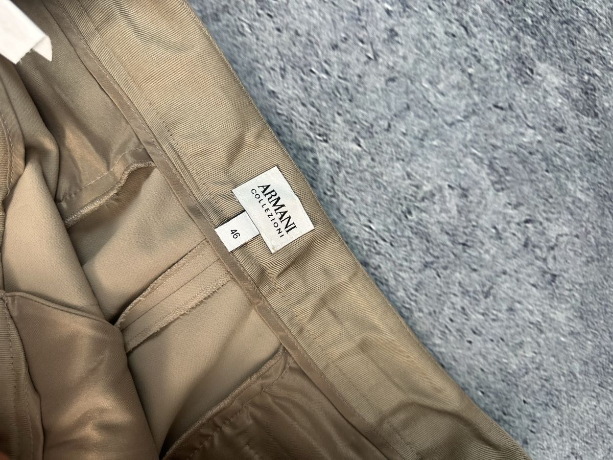 Armani Pantaloni: Hosen Armani Collezioni beige – Usato da Luzern venduto da kim221080 2