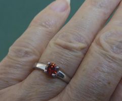 Ring 925 Silber mit synthetischem Stein
