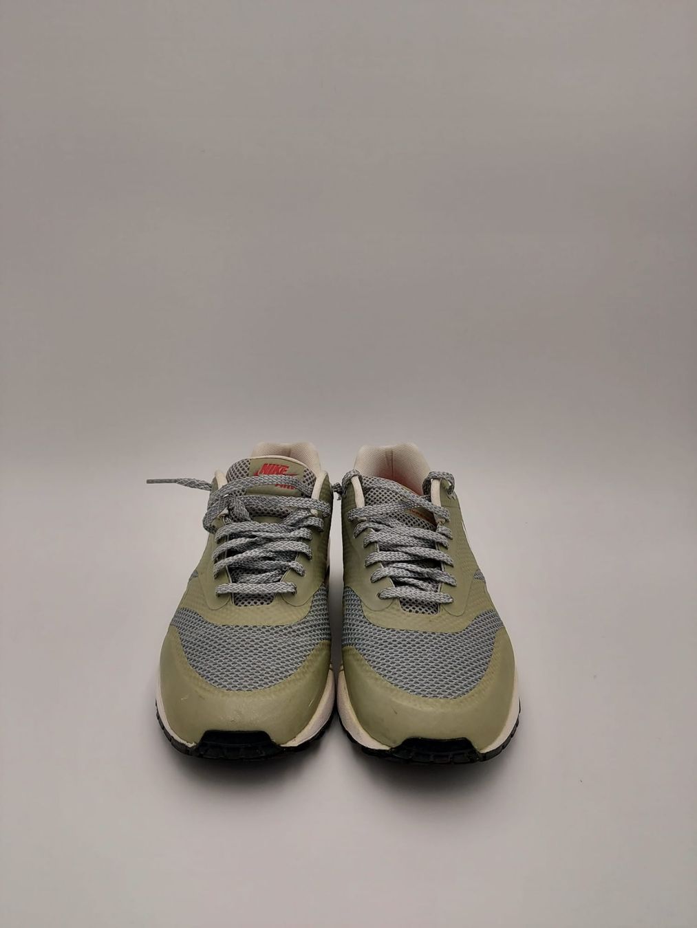 Nike Scarpe da uomo: Air Max 1 Fuse matte silver – Usato da Widnau venduto da Streetclothing 2