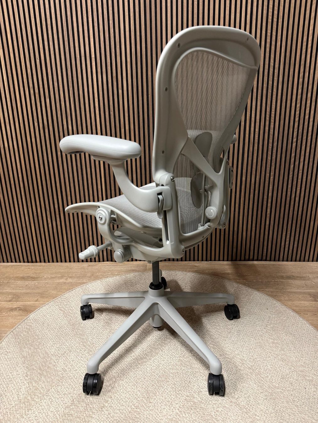 Herman Miller Sedie: Herman Miller Aeron Remastered Mineral – Usato da Purmerend venduto da Offeco 7
