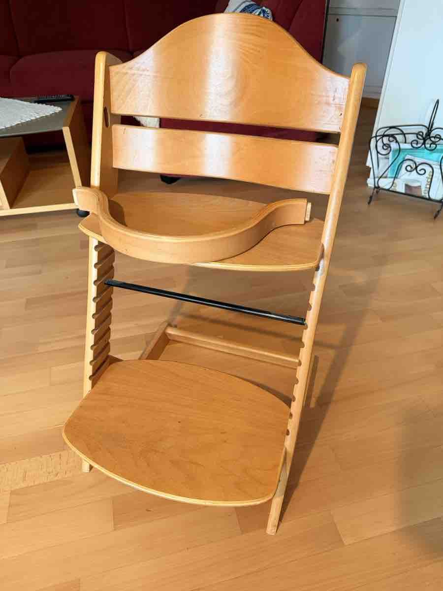 Chaises hautes: Kinderhochstuhl – D'occasion à Lüterkofen par findus17