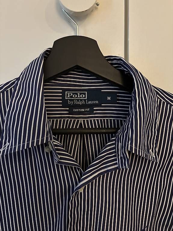Chemises: Hemd Ralph Lauren grösse M  – D'occasion à Muri b. Bern par UrbanMotors 1