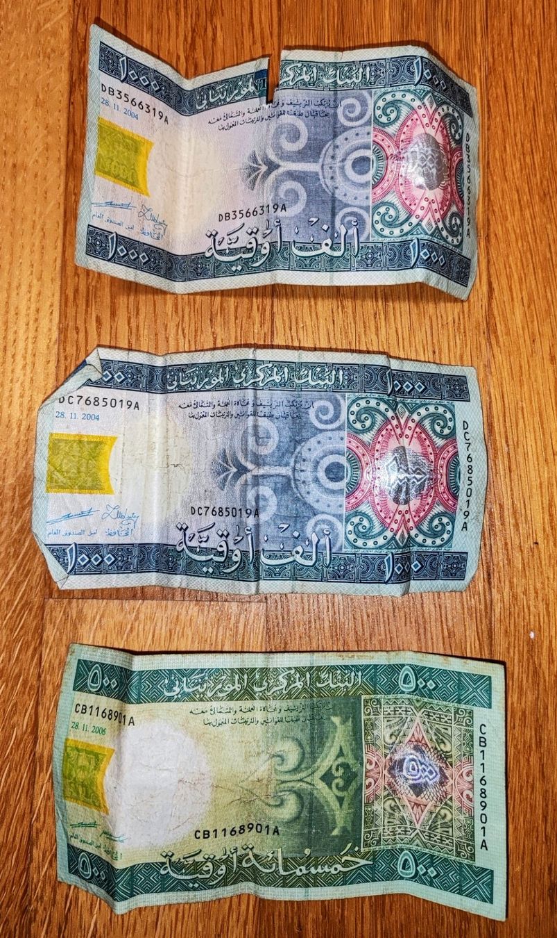 Banknoten: Rare: 3000 ouguiyas mauritaniens – Gebraucht aus Carouge GE von for_8yym 1