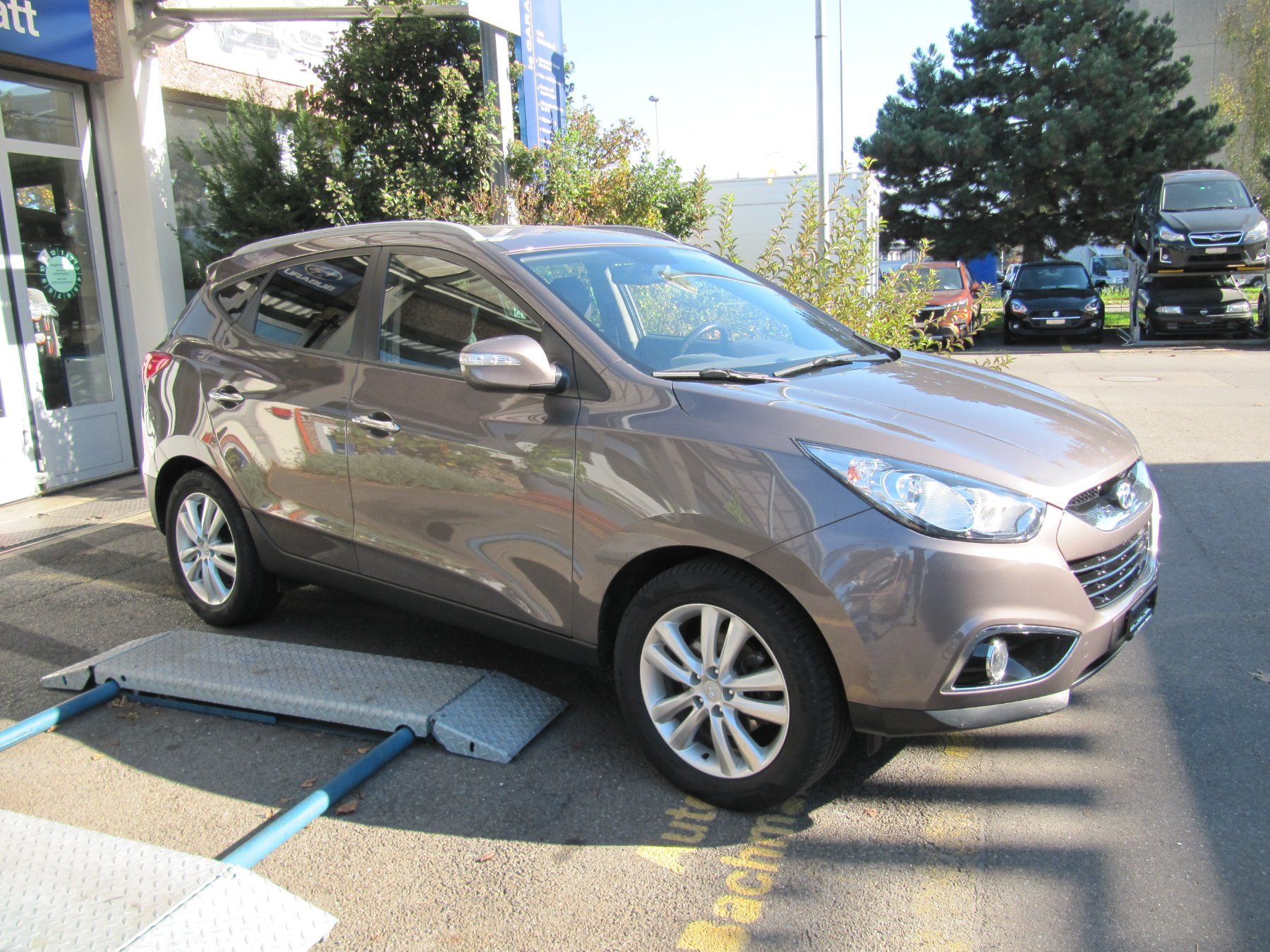 Hyundai Automobili: Hyundai iX35 2.0 – Usato da Rotkreuz venduto da auto-bachmann 3