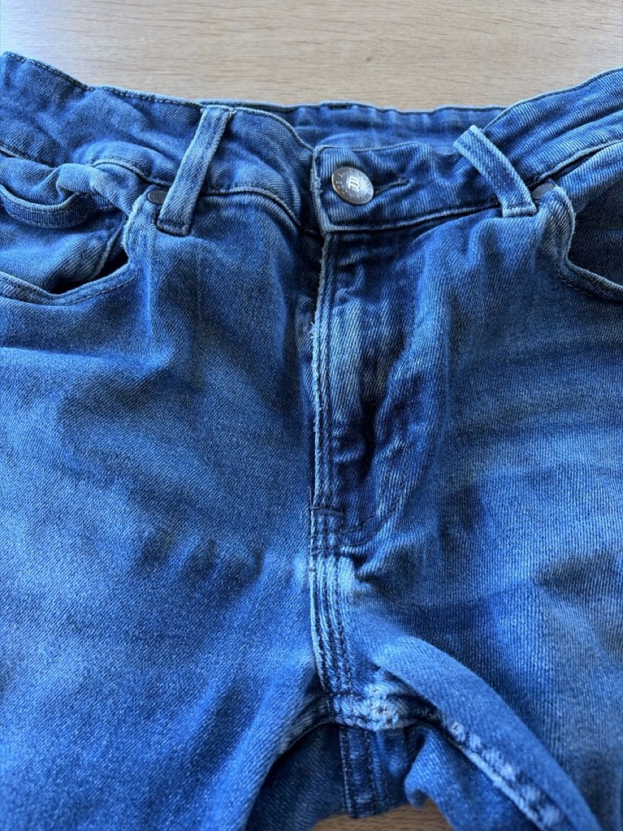 We Jeans: Jeans 28/34 von We – Usato da speicher venduto da danicole 1