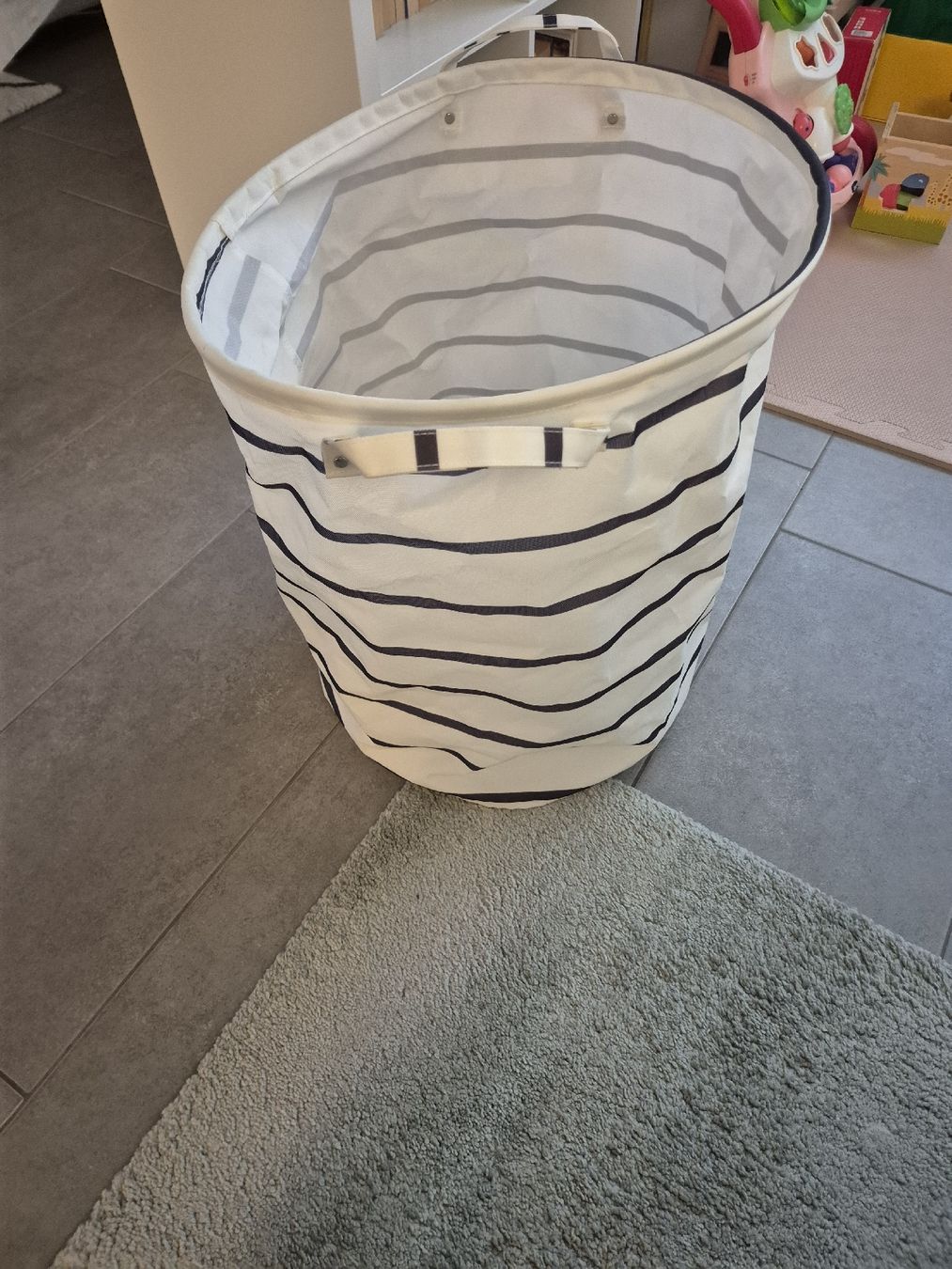 H&M Giocattoli: Spielsachenbeutel 45x50cm Zebra – Usato da Dübendorf venduto da Nemo_0