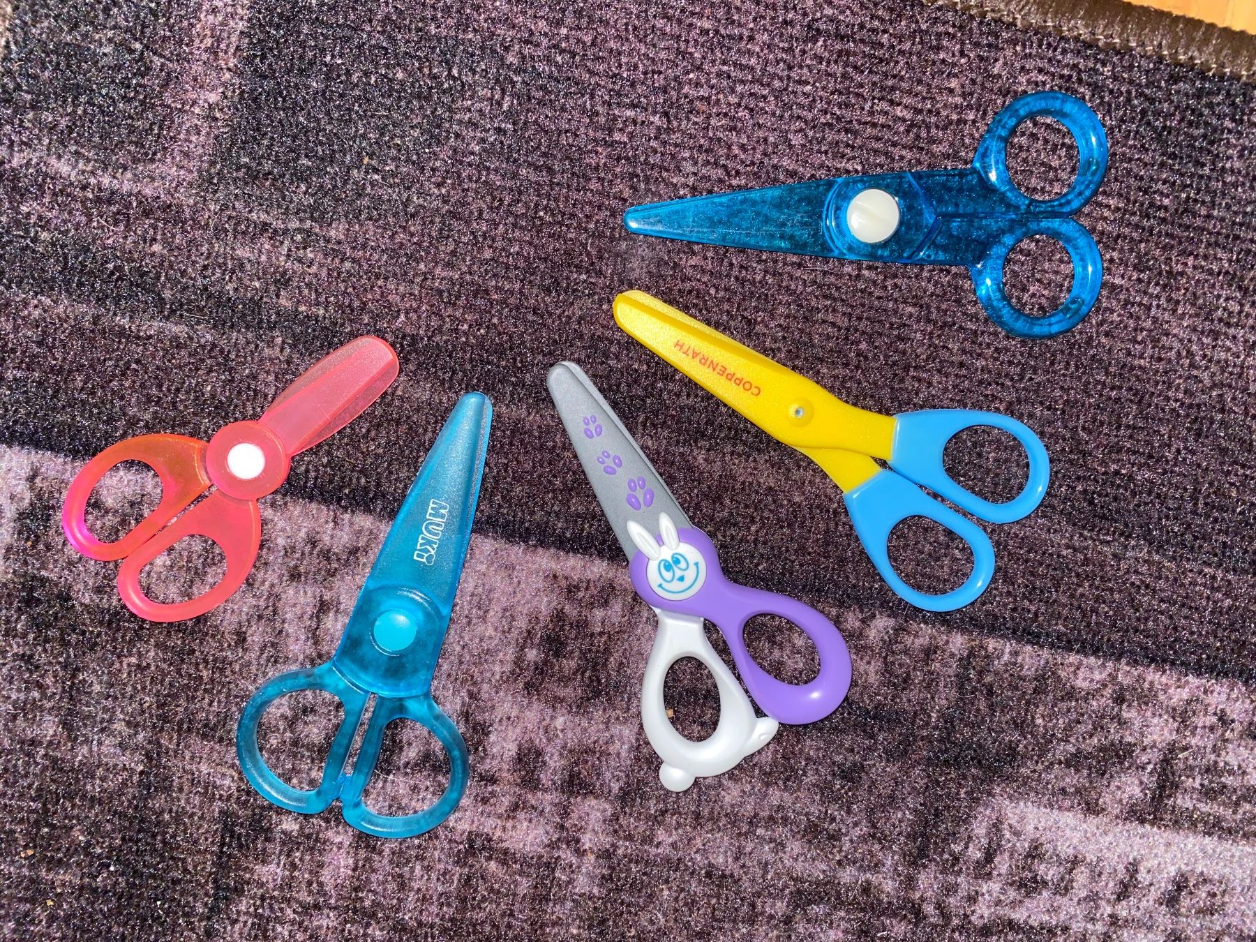 Tutti gli attrezzi: Set mit sicheren Kinderscheren – Usato da Summaprada venduto da hirschuh506
