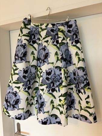H&M Rock mit Blumenmuster Mehrfarbig Grösse 38 Zustand neu