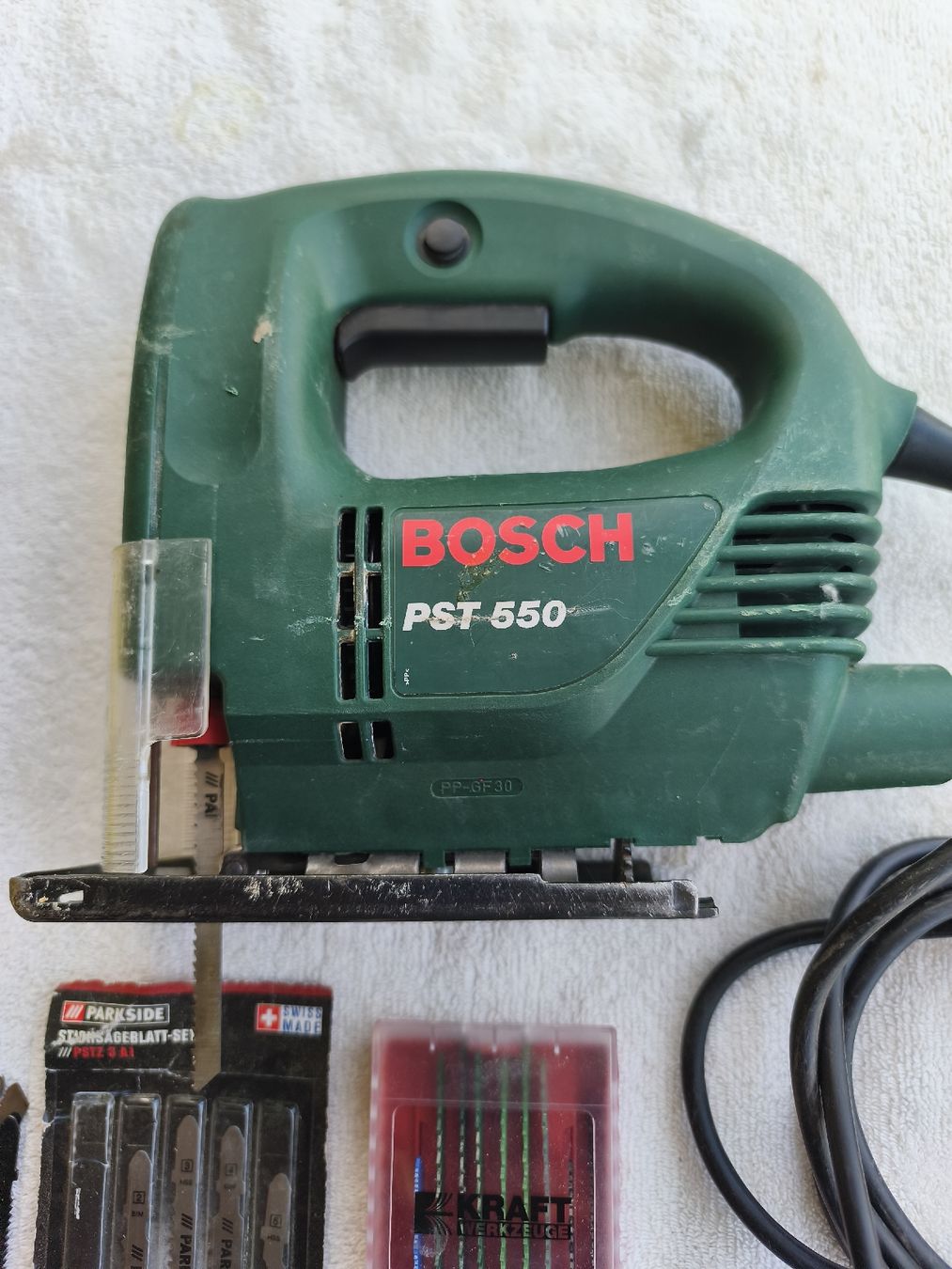 Bosch Tutti gli attrezzi: Stichsäge Bosch mit Koffer – Usato da Recherswil venduto da Sruscha58 1