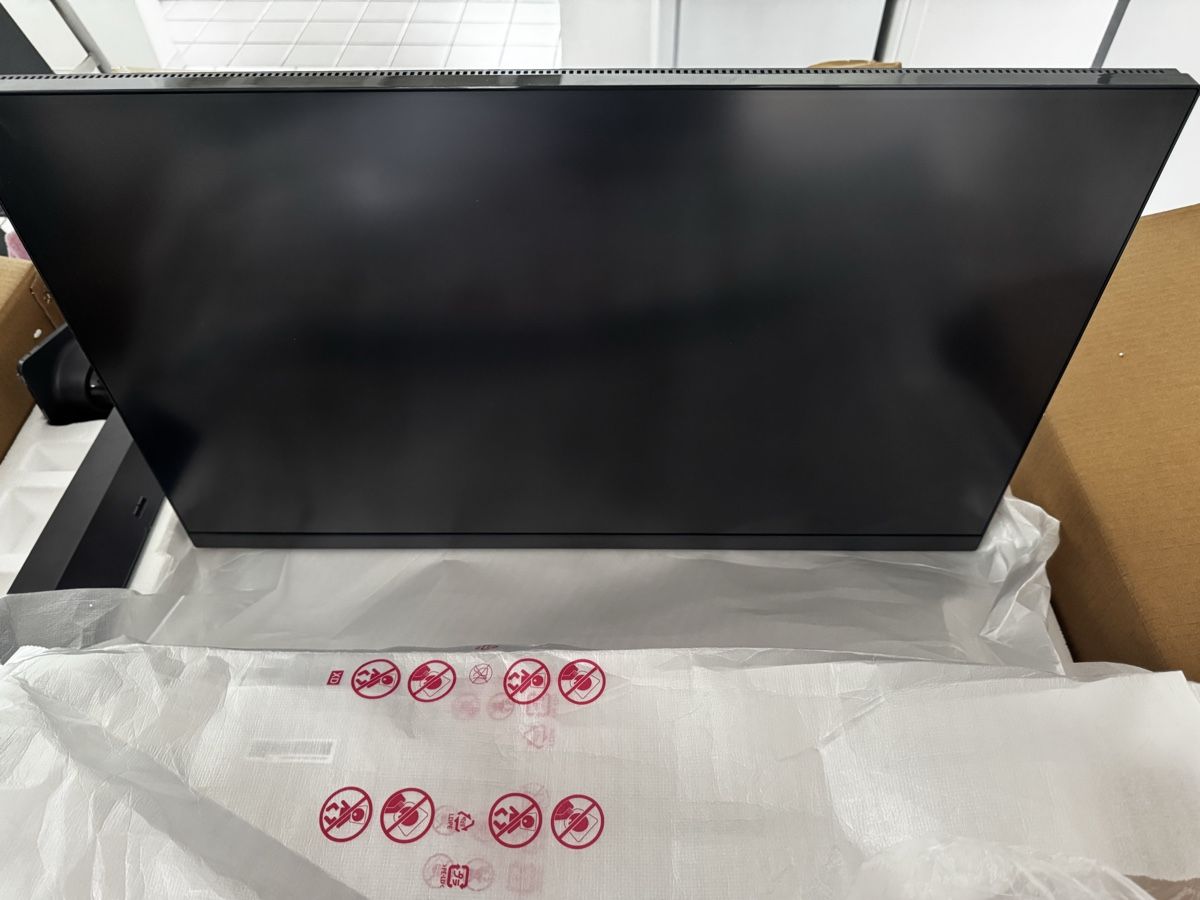 LG Monitor: LG UltraGear 32GR93U-B – Usato da Grenchen venduto da _Nike_ 7