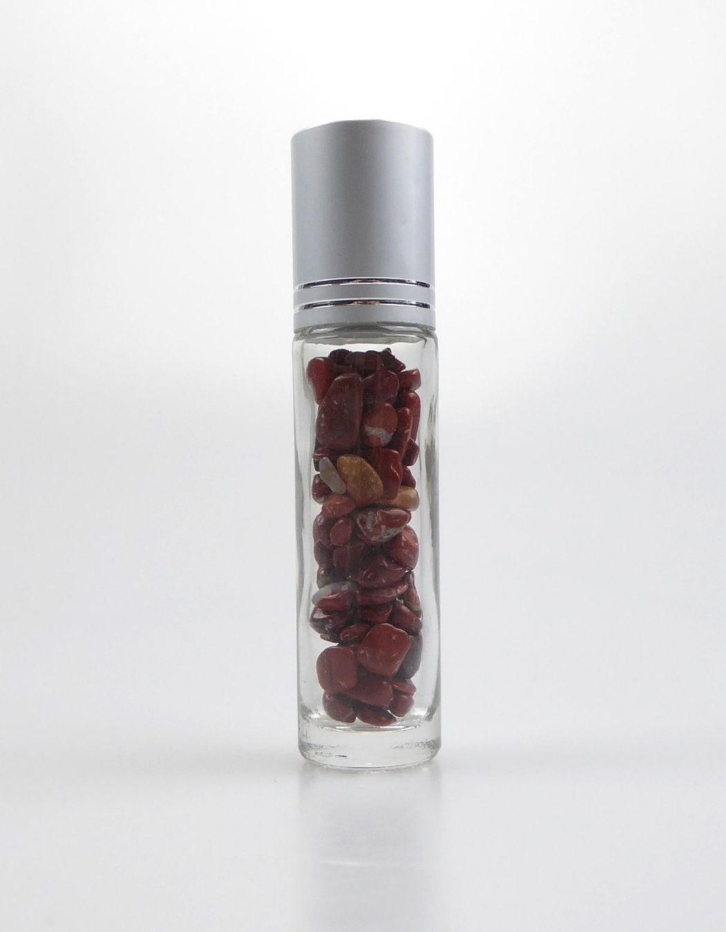 Flaconi: Edelstein Wellness-Roll-on - Jaspis rot – Nuovo e nell'imballaggio originale da Mauren venduto da Yeelen