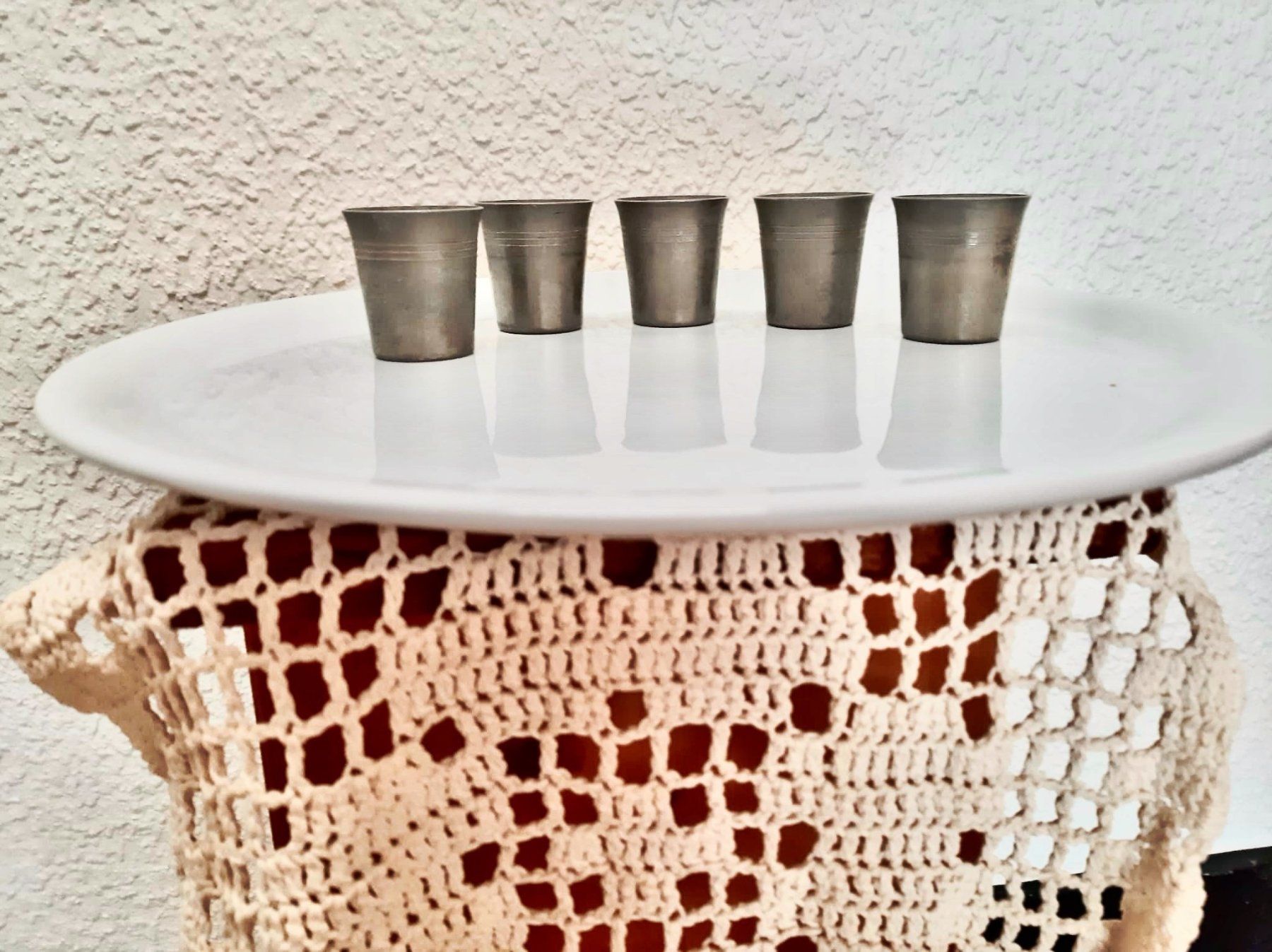 Set di piatti: Zinnkaraffe und Zinnbecher – Usato da Onex venduto da bar_mw9h 3