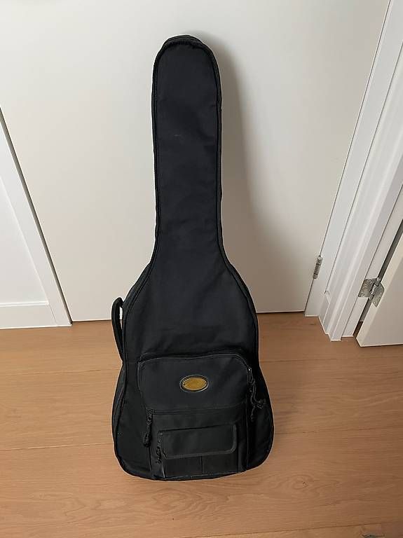 Strumenti musicali: Gitarre Ibanez Performance schwarz inklusive Tragetasche – Usato da Lyss venduto da mar_fyg5