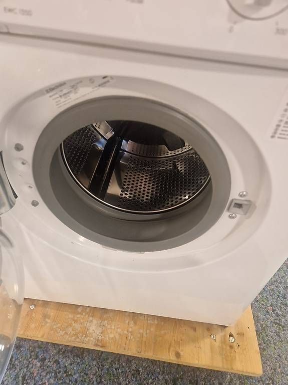 Lavatrici: Waschmaschine – Usato da Neuenegg venduto da bachopa1 4
